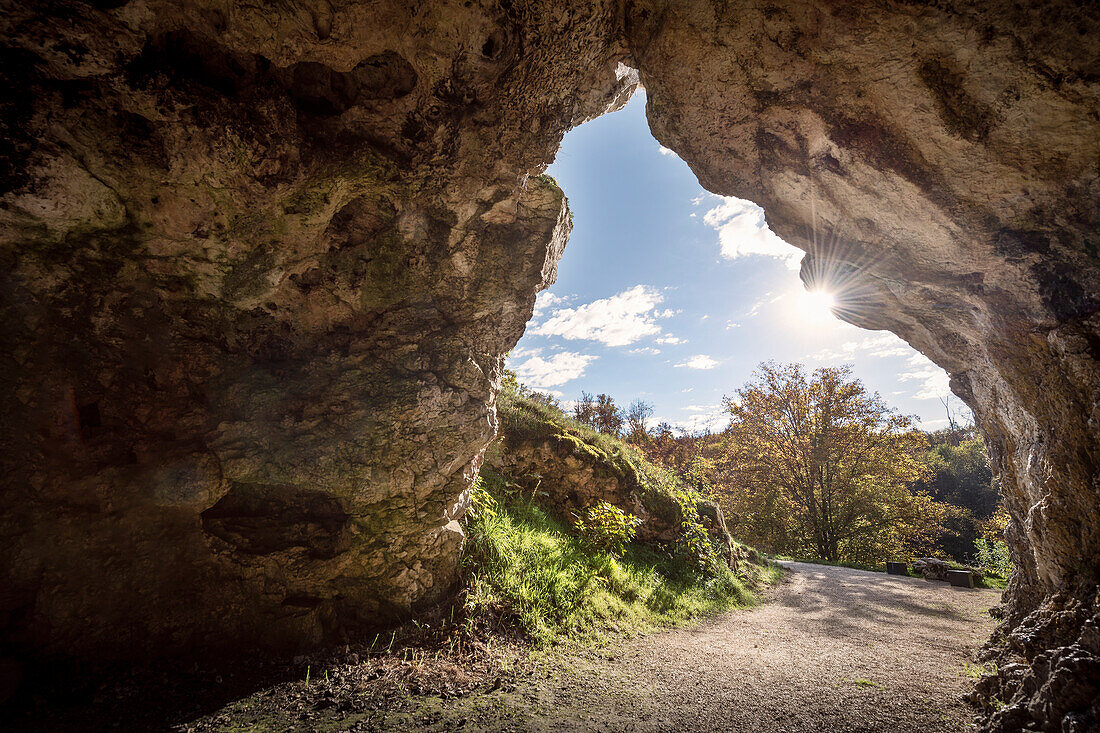 UNESCO Welterbe Eiszeitliche Höhlen der Schwäbischen Alb, Lonetal, Schwäbische Alb, Baden-Württemberg, Deutschland