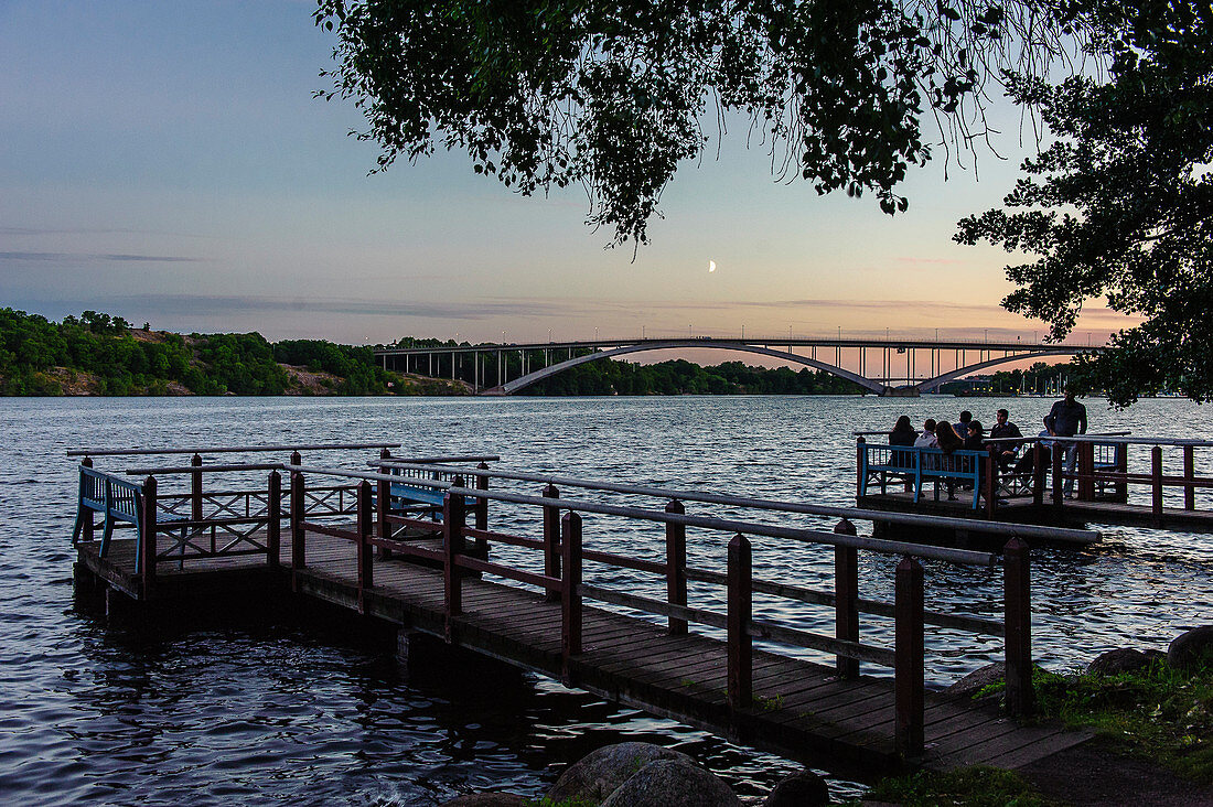 Abendstimmung an der Vaesterbron , Stockholm, Schweden