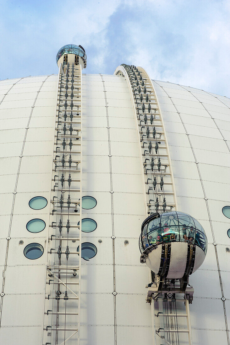 Fahrt mit Skyview Veranstaltungshalle Ericsson Globe , Stockholm, Schweden
