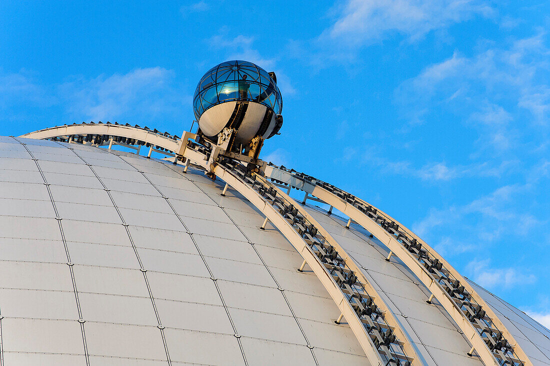 Fahrt mit Skyview Veranstaltungshalle Ericsson Globe , Stockholm, Schweden