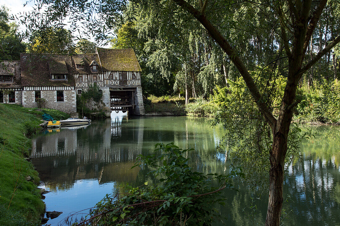 the mill at ande where george perec stayed for 5 years from 1965 on and where he wrote his book 'the void', ande (27), france