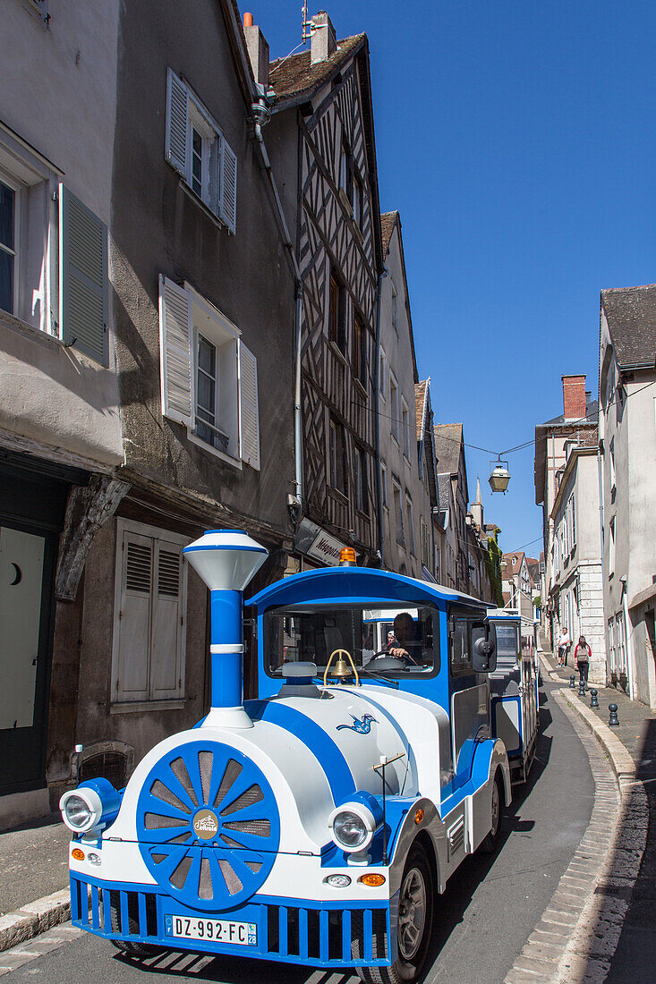 the blue sightseeing in the city of chartres (28), france