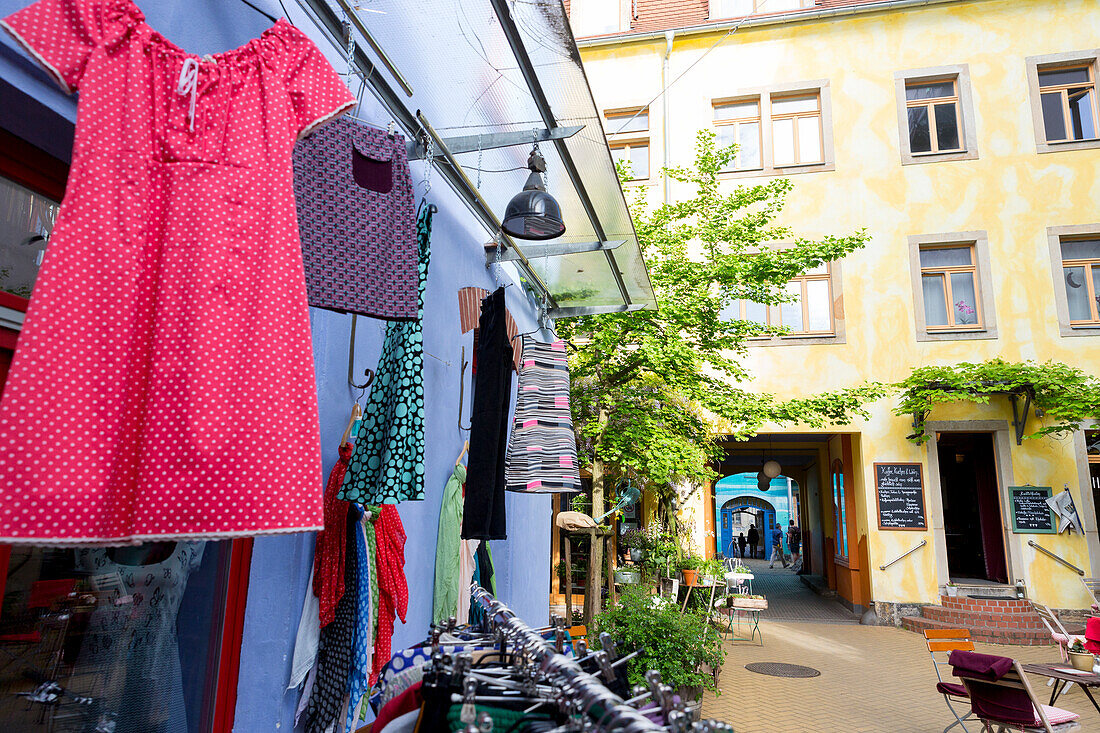 Kunsthof-Passage, Läden und Szenetreffs in der Dresdener Neustadt, Dresden-Neustadt, Dresden, Sachsen, Deutschland, Europa