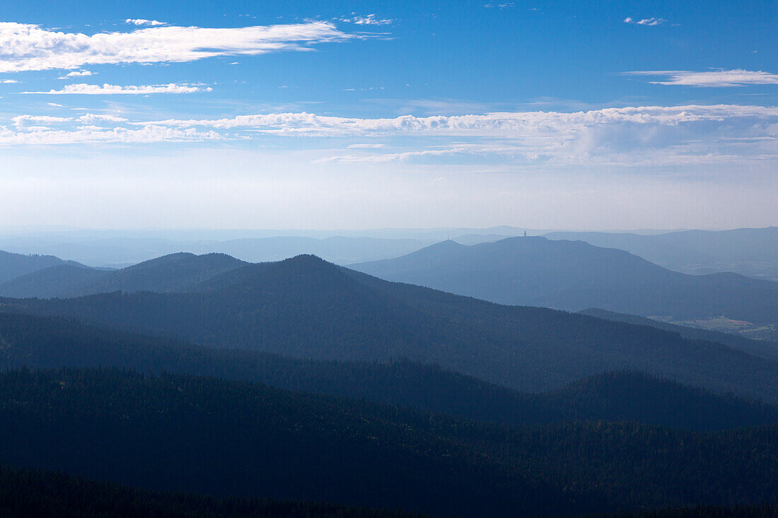 Blick vom Großen Arber auf Schwarzeck und Hohen Bogen, Bayrischer Wald, Bayern, Deutschland