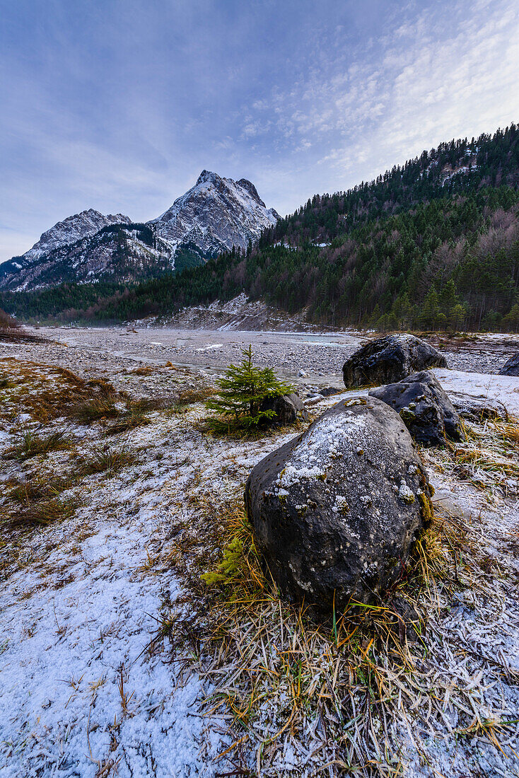 Frost im Risstal, Tirol, Österreich