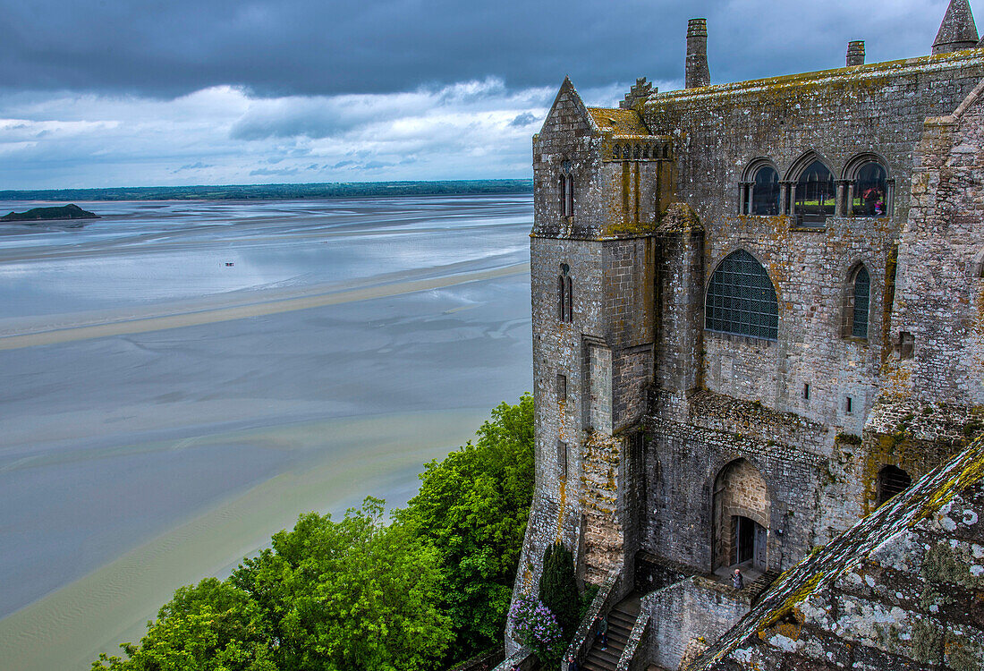 Normandy, the Mont Saint Michel Abbey and Bay, (UNESCO World Heritage) (on the way to Santiago de Compostela)