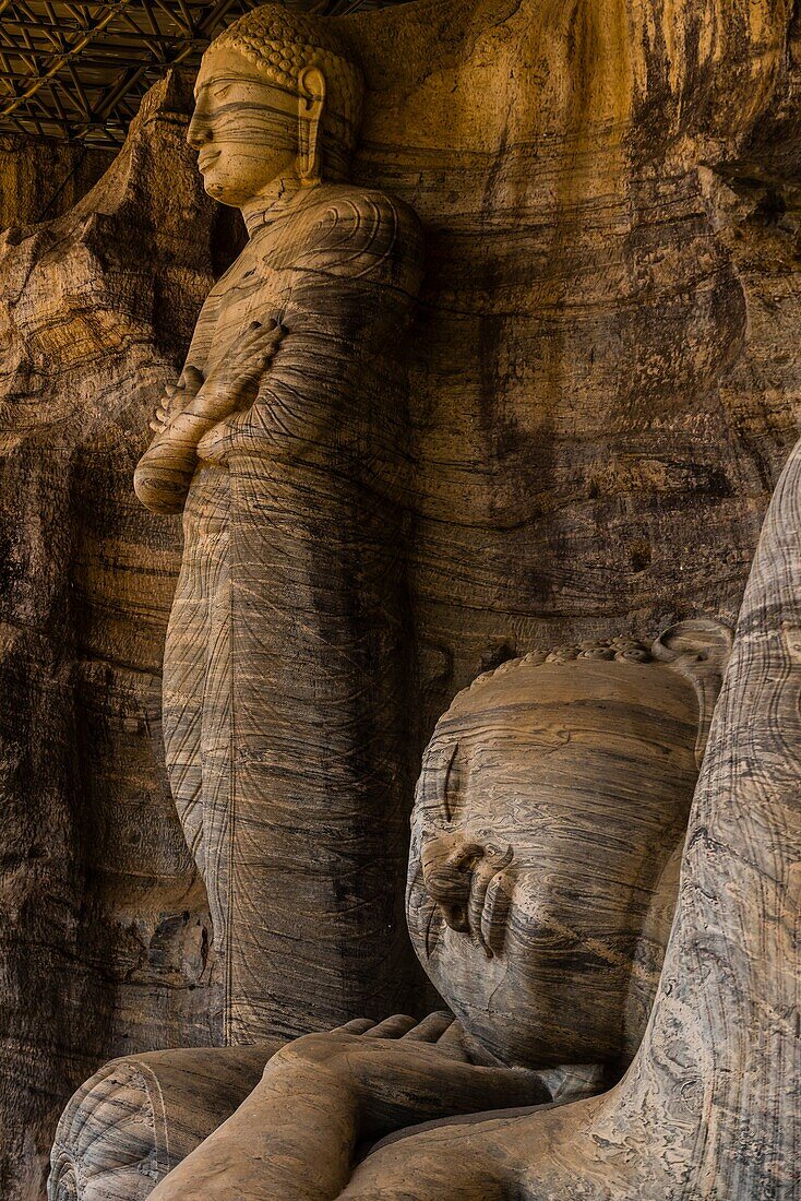 Reclining Buddha, Gal Vihara, Ruins of ancient city, Polonnaruwa, Sri Lanka