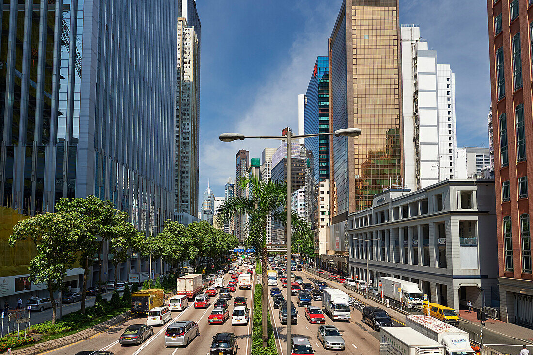 View of business district from Hennessy Road, Wan Chai, Hong Kong, China, Asia