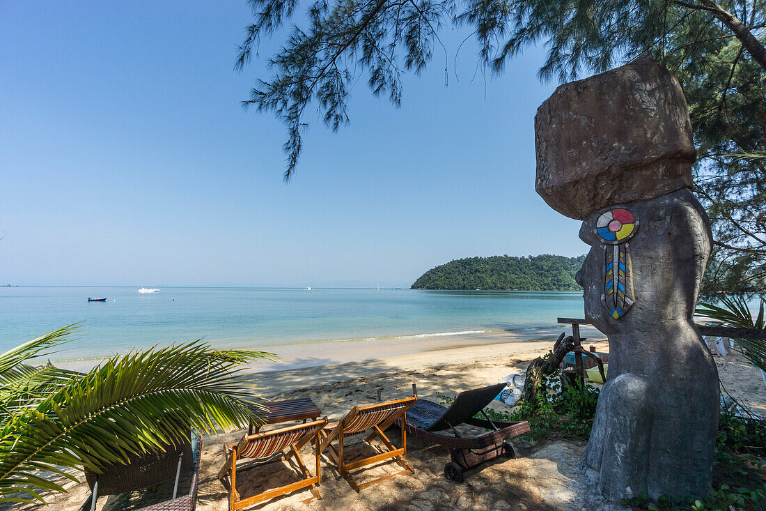 Buffalo Bay, Ao Khao Kwai, Sculpture, Resort, beach chairs,  Koh Phayam, Thailand