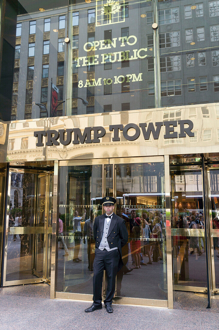 Door Man, Trump Tower , 5th Avenue, Manhattan, Big Apple, New York City, USA