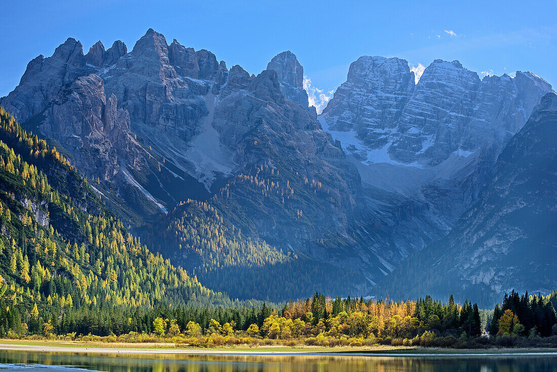 Monte Cristallo above lake Duerrensee, lake Duerrensee, Dolomites, UNESCO World Heritage Site Dolomites, Venetia, Italy