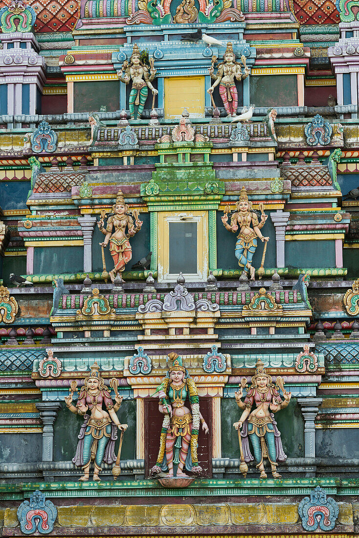  Saint Andre, Hindu temple you Colosse Temple, La Reunion, France