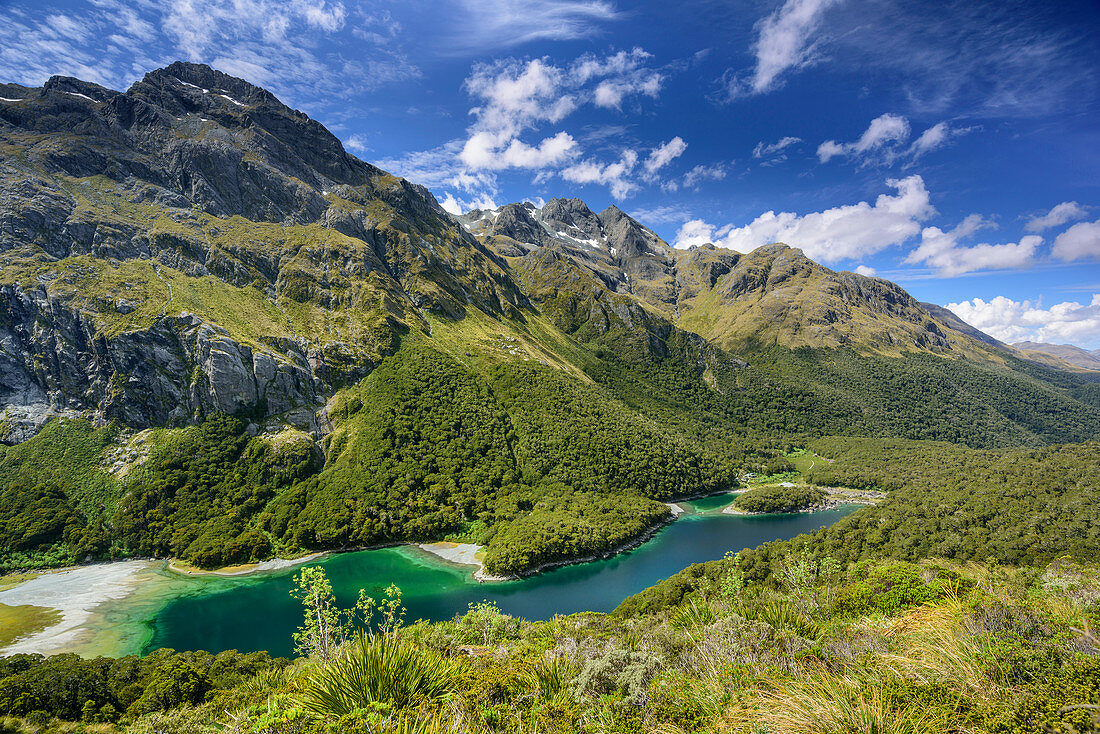 Lake Mackenzie at Routeburn Track, Routeburn Track, Great Walks, Fiordland National Park, UNESCO Welterbe Te Wahipounamu, Queenstown-Lake District, Otago, South island, New Zealand