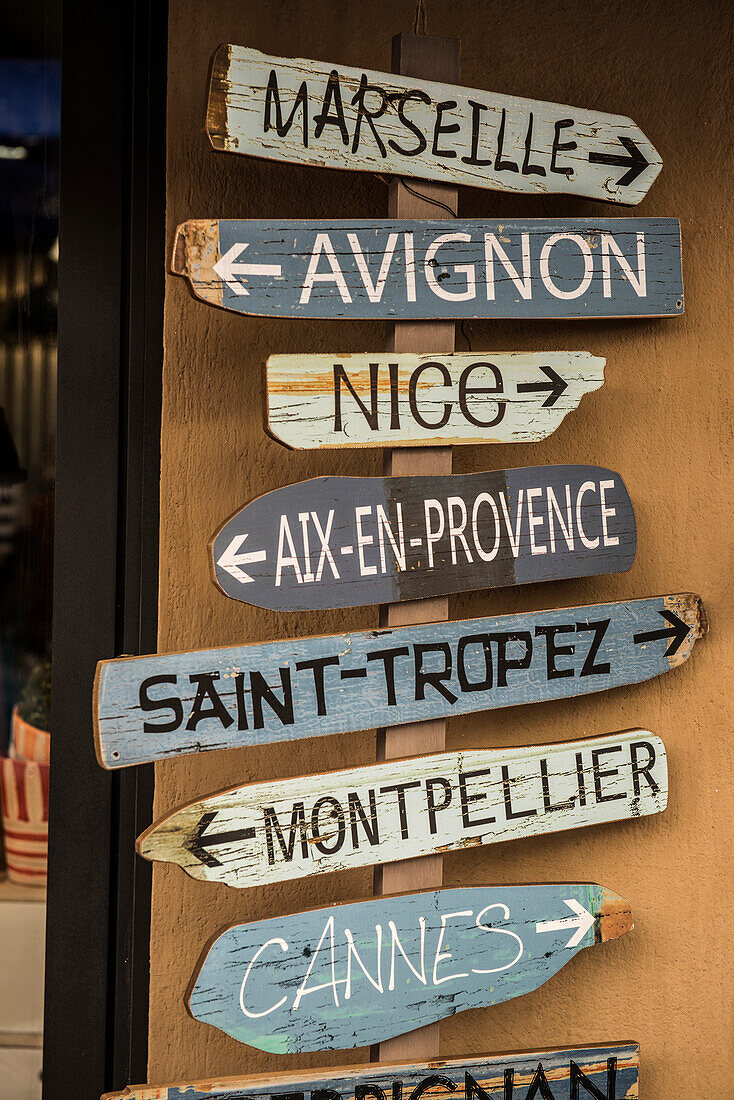 signs, Sanary-sur-Mer, Provence-Alpes-Côte d' Azur, France