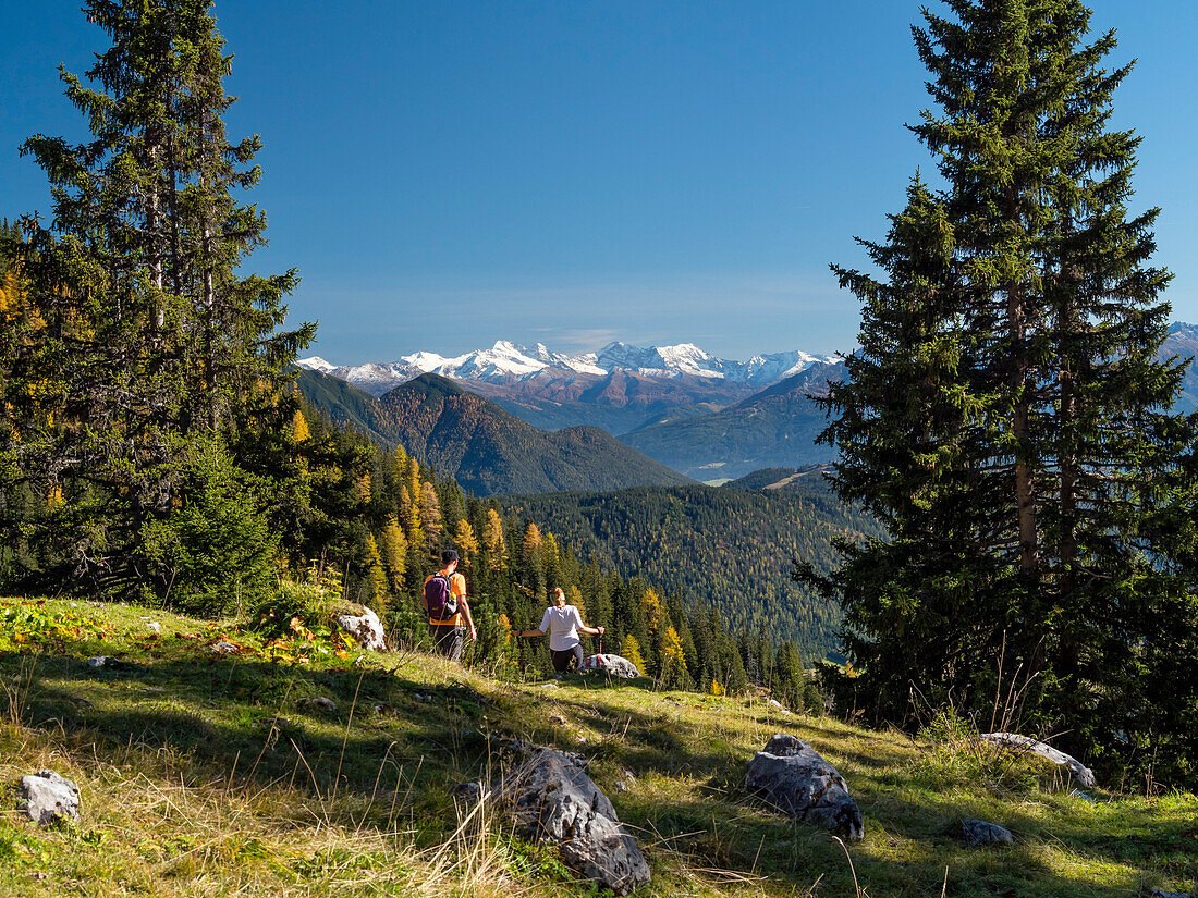 mountain hiking near Rotmoosalm, southern slopes of the Wetterstein mountains, view on Zillertal Alps, Tyrol, Austria, Europe