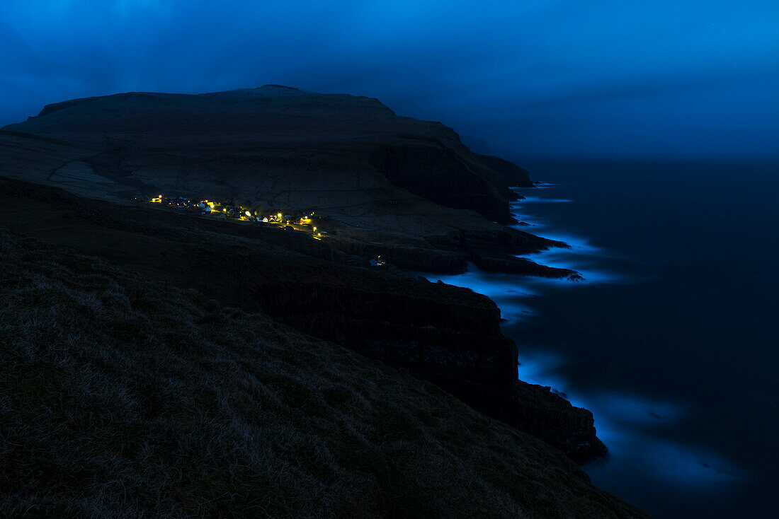 Mykines bei Nacht, Insel Mykines , Färöer Inseln, Dänemark