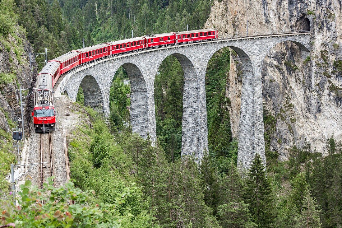 Glacier Express & Landwasser Viaduct, Filisur, Graubunden, Switzerland.