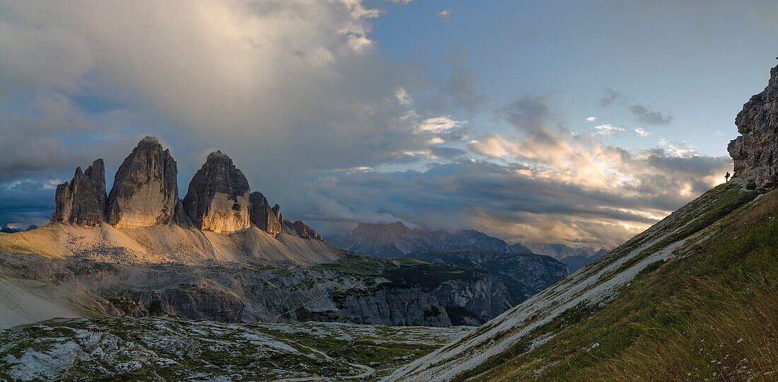 Tre Cime di Lavaredo, Drei zinnen, Three peaks of Lavaredo, Dolomites, South Tyrol, Veneto, Italy. Tre Cime di Lavaredo.