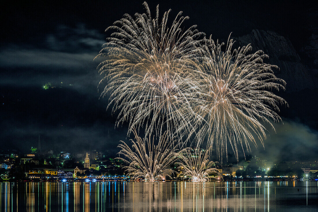 Fireworks during Madonna della Neve festival on Pusiano Lake, Pusiano, Como province, Lombardia, Italy, Europe