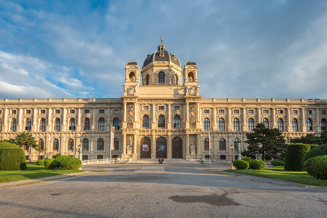 Vienna, Austria, Europe, The Maria Theresa square with the Natural History Museum on the Maria Theresa square