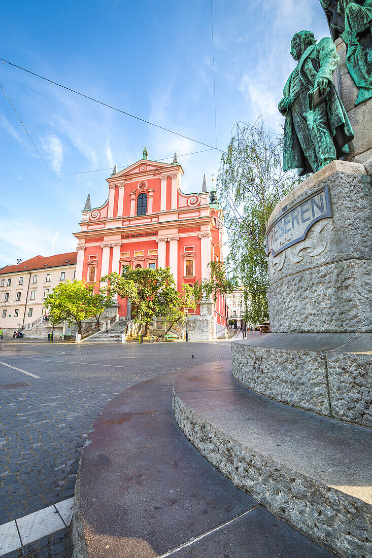 The Preseren Square and the Franciscan Annunciation Church, Old town of Ljubljiana, Osrednjeslovenska, Slovenia