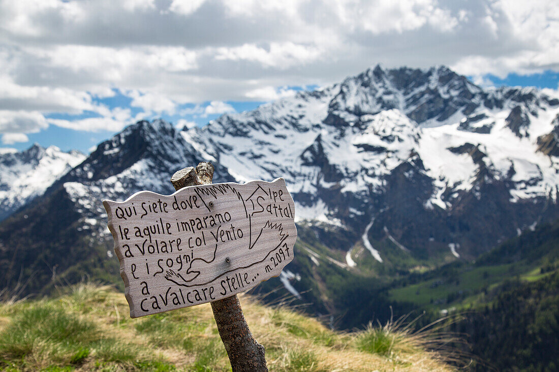 The welcome sign at Sattal Alp (Sattal Alp, Alagna Valsesia, Valsesia, Vercelli province, Piedmont, Italy, Europe)