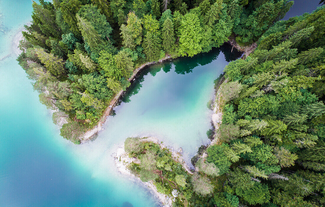 Aerial view of Eibsee, Garmisch … – Bild kaufen – 71203193 Image ...