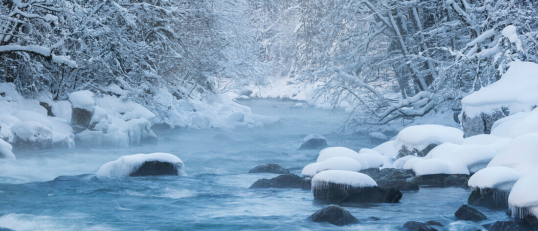 winterliche Enns, Ennstaler Alpen, Nationalpark Gesäuse, Steiermark, Österreich