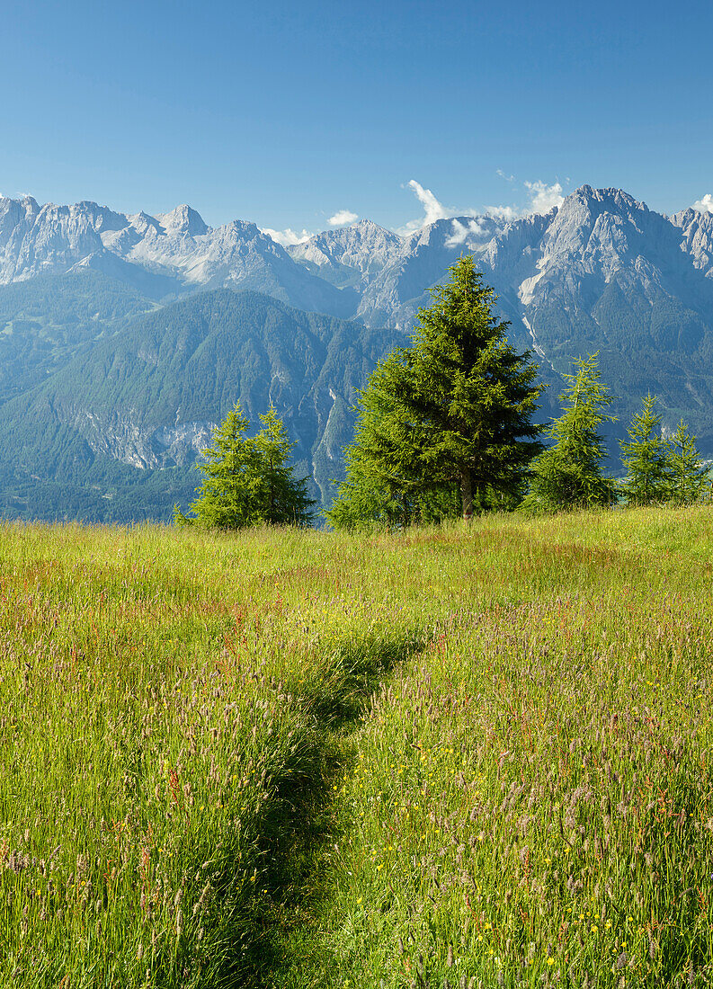 View from the Lienz Dolomites, to the Zettersfeld Drautal, Lienz, Osttirol, Tirol, Austria