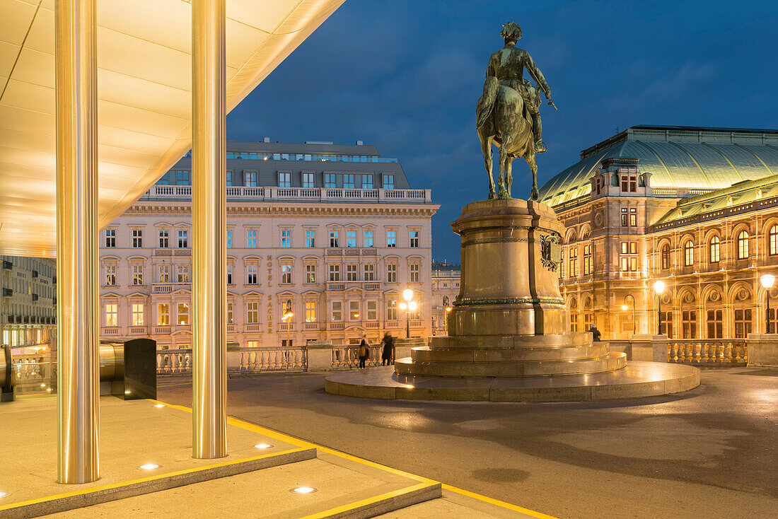 Albertina, Wiener Oper, Erzherzog Albrecht von Österreich Statue, 1. Bezirk Innere Stadt, Wien, Österreich