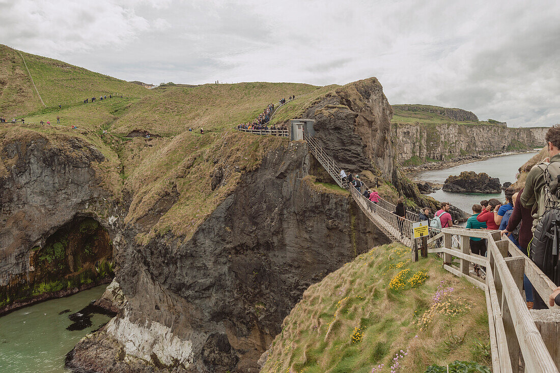 The Carrick a Rede Rope Bridge, Northern Ireland, Antrim, Ballycastle, Ballintoy, United Kingdom