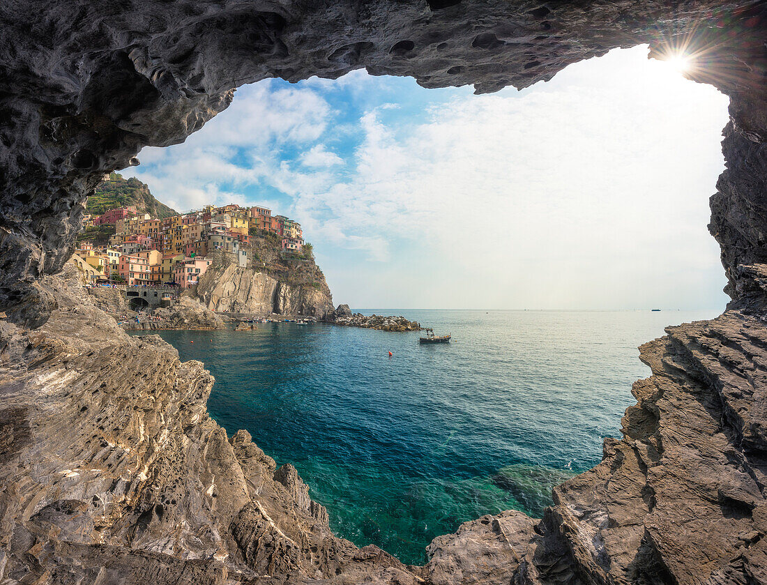 Manarola, Cinque Terre National Park, Liguria, Italy