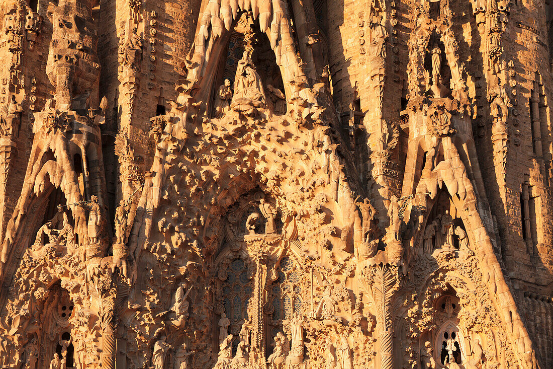 Facade of the Nativity, Sagrada Familia, by architect Antonio Gaudi, UNESCO World Heritage Site, Barcelona, Catalonia, Spain, Europe