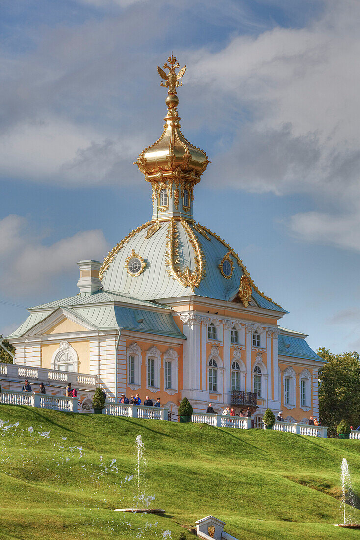 West Chapel, Peterhof, UNESCO World Heritage Site, near St. Petersburg, Russia, Europe