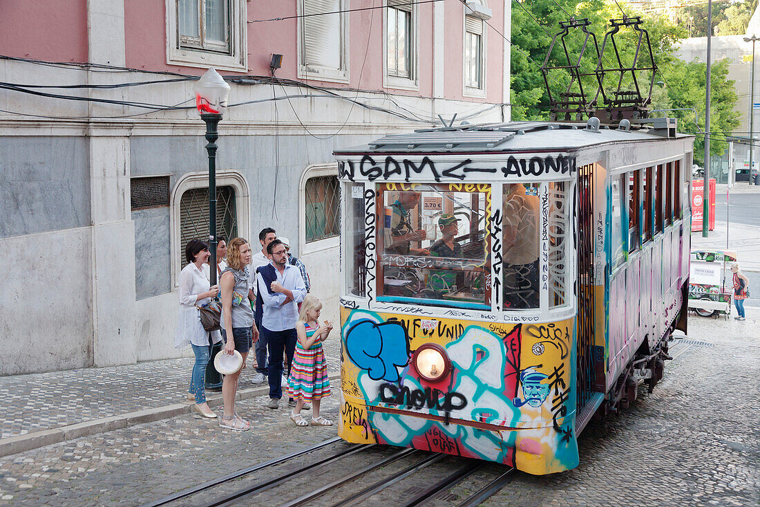 Elevador da Gloria, funicular connects downtown with Bairro Alto district, Lisbon, Portugal, Europe