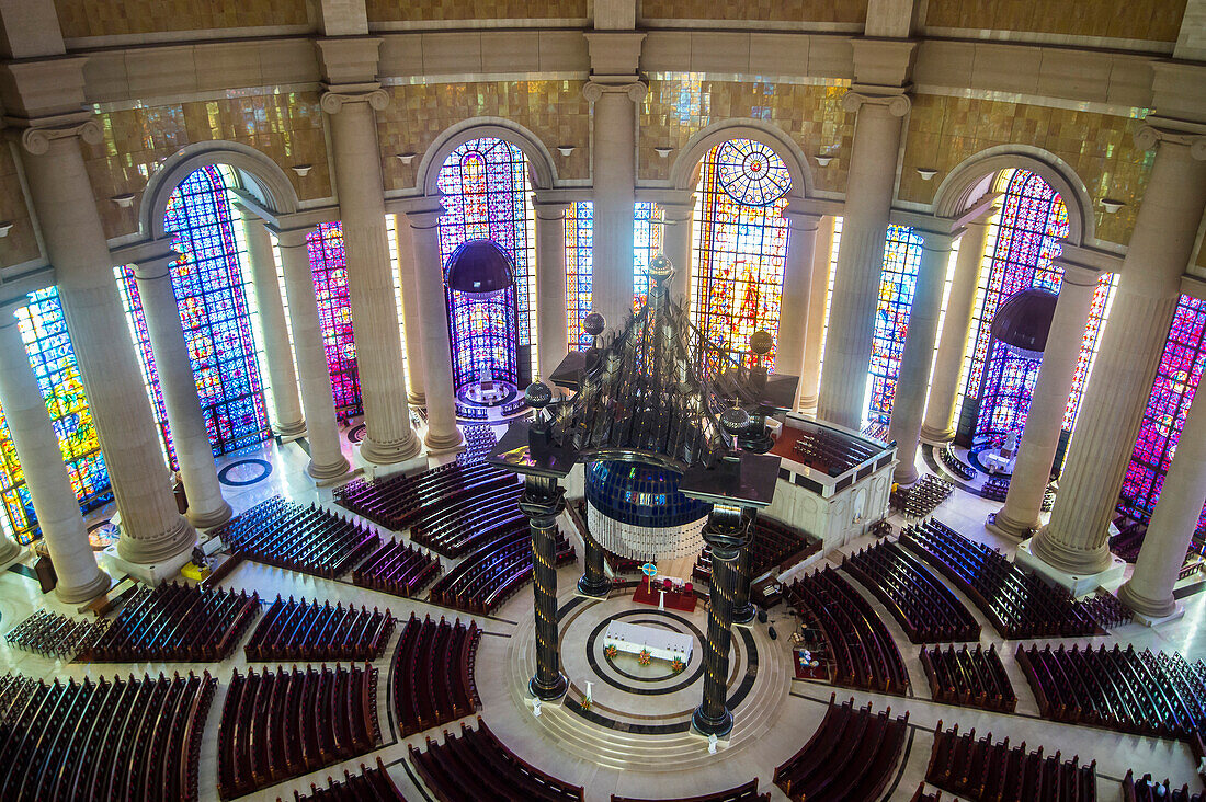 Interior of the Basilica of Our Lady of Peace, Yamassoukrou, Ivory Coast, West Africa, Africa