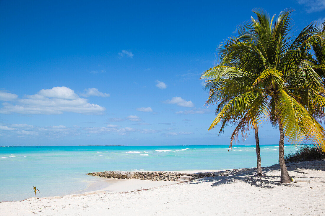 Beach at Treasure Cay, Great Abaco, Abaco Islands, Bahamas, West Indies, Central America