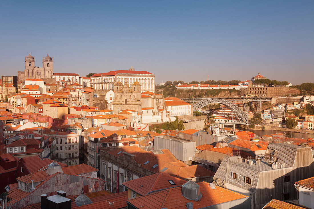 Ribeira District, UNESCO World Heritage Site, Se Cathedral, Palace of the Bishop, Ponte Dom Luis I Bridge, Porto (Oporto), Portugal, Europe