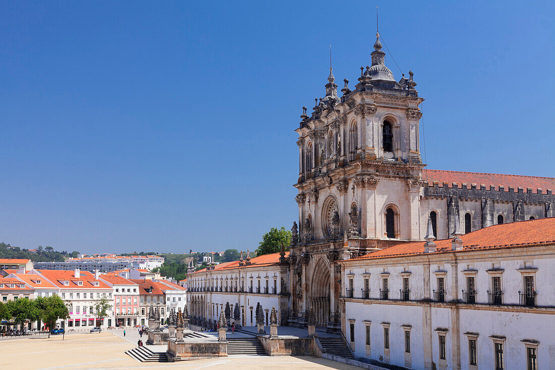 Mosteiro Santa Maria de Alcobaca Monastery, UNESCO World Heritage Site, Alcobaca, Estremadura, Portugal, Europe