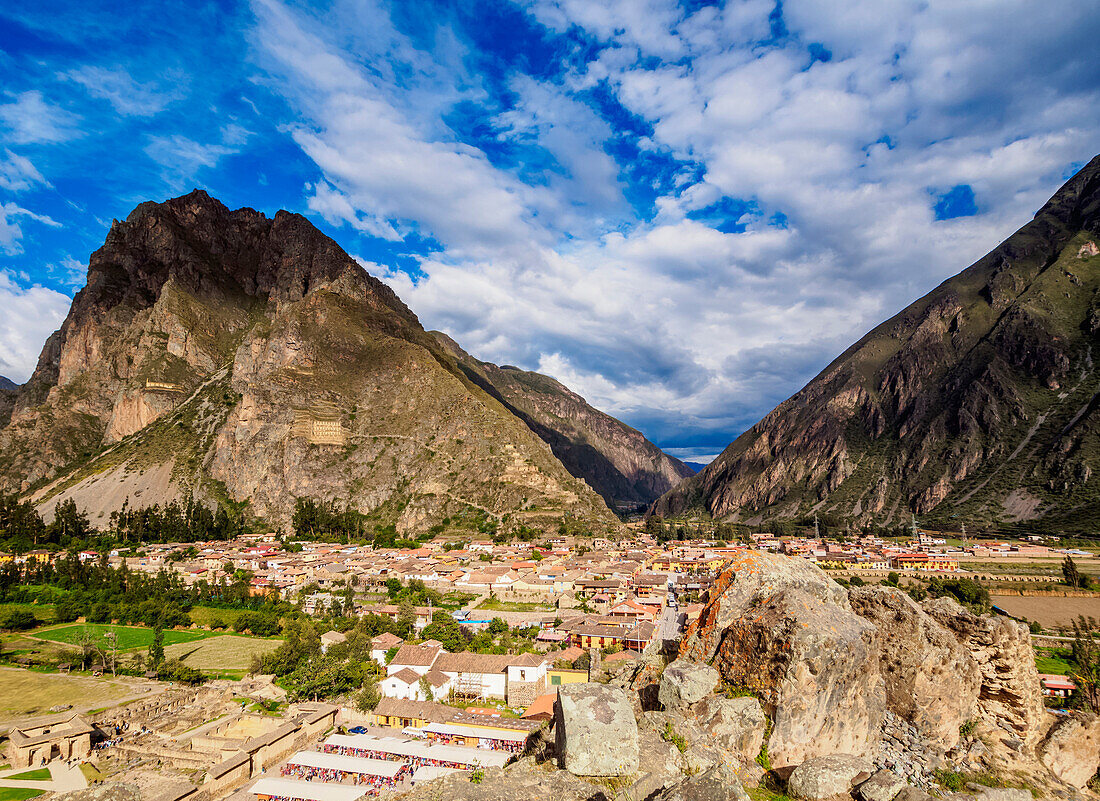 Ollantaytambo, elevated view, Sacred Valley, Cusco Region, Peru, South America