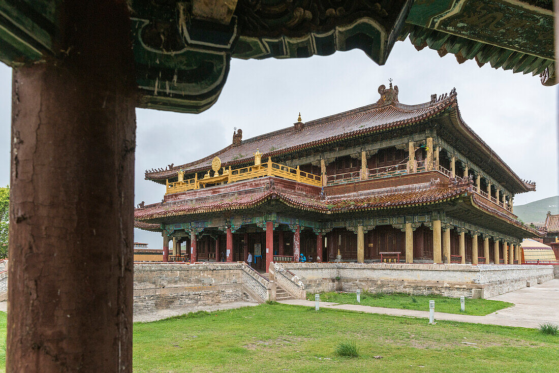 Temple in Amarbayasgalant Monastery, Mount Buren-Khaan, Baruunburen district, Selenge province, Mongolia, Central Asia, Asia