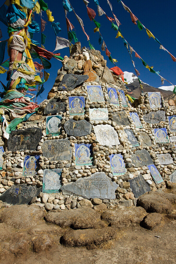 The Kora La Pass of Southern Tibet, China, Asia