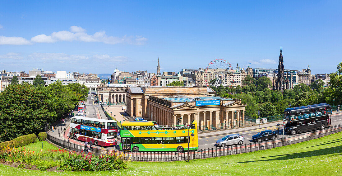 Edinburgh City centre, museums, galleries and city skyline, The Mound, Edinburgh, Midlothian, Scotland, United Kingdom, Europe