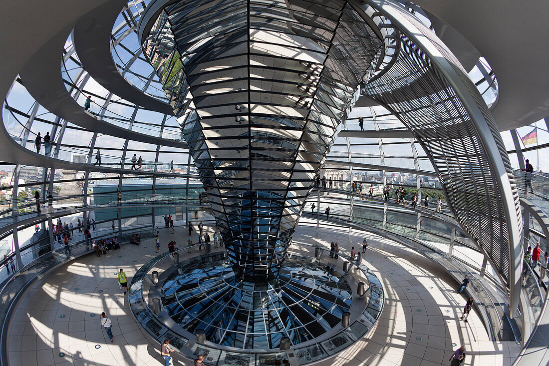 Reichtstag dome interieur, Architect Sir Norman Forster, Berlin