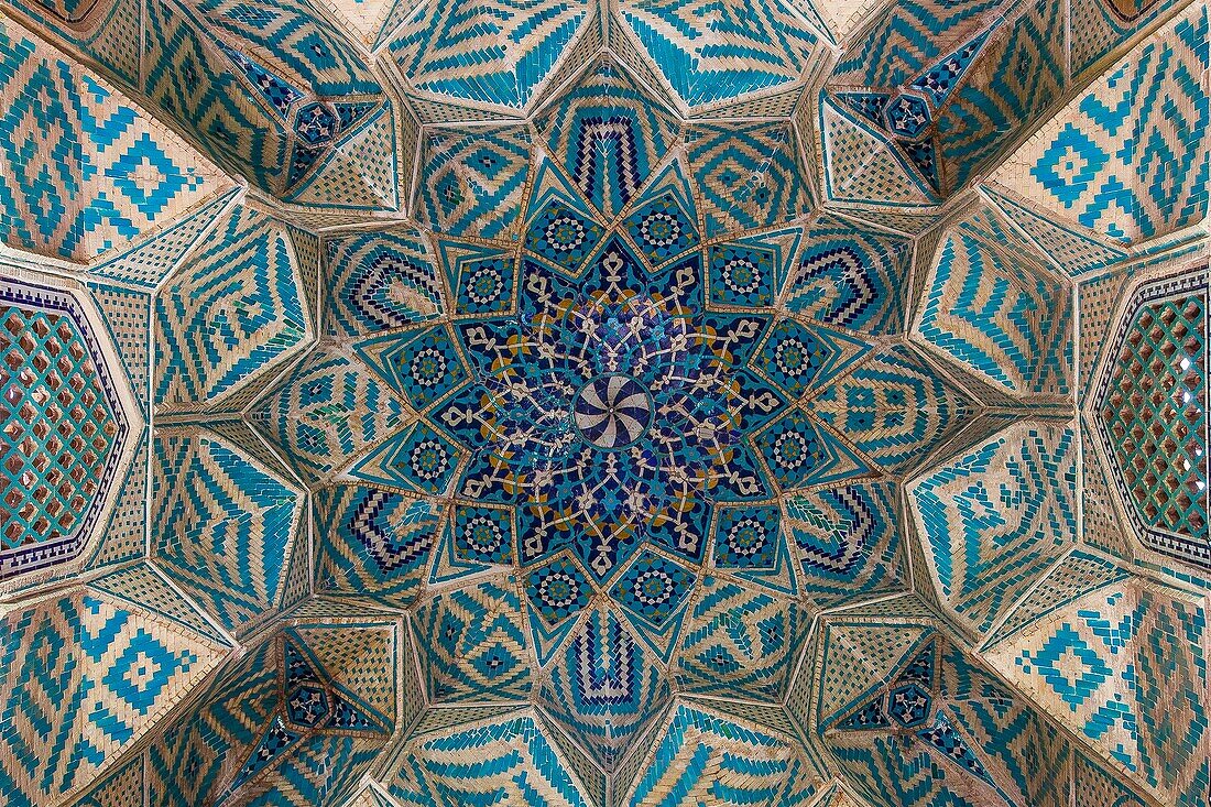 Kuppel der Freitagsmoschee in Kerman, Iran, Asien