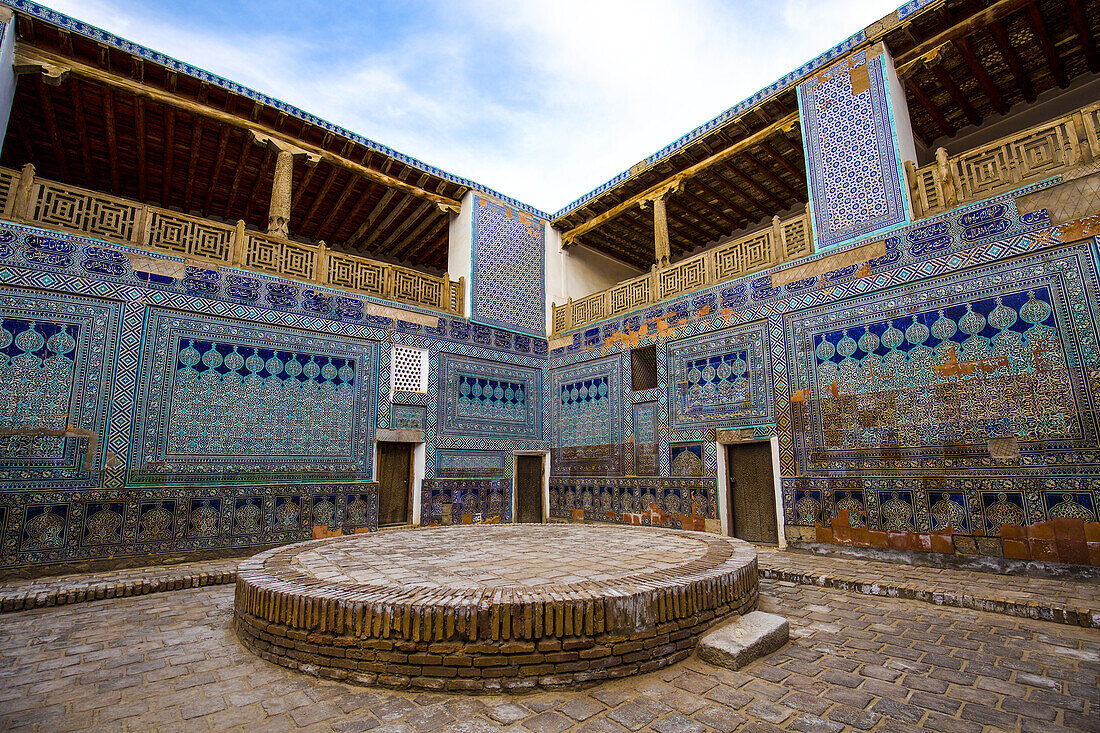 Tash Hauli palace in the historical center of Khiva, Uzbekistan, Asia