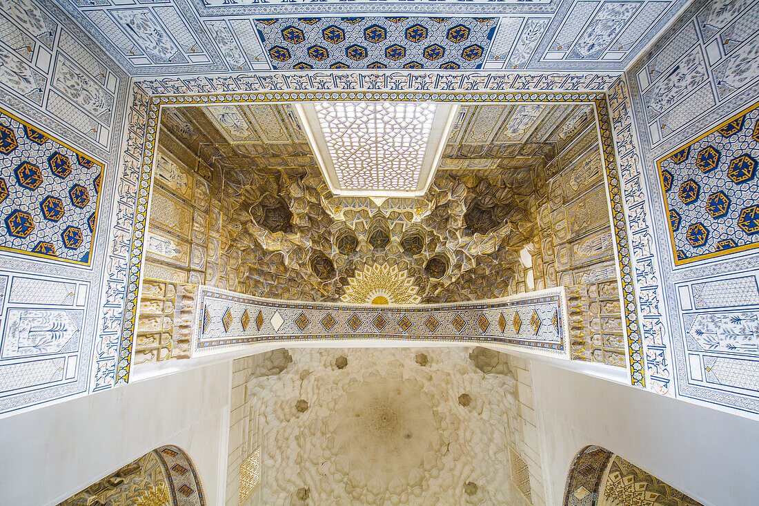 Bibi Khanum tomb in Samarkand, Uzbekistan, Asia