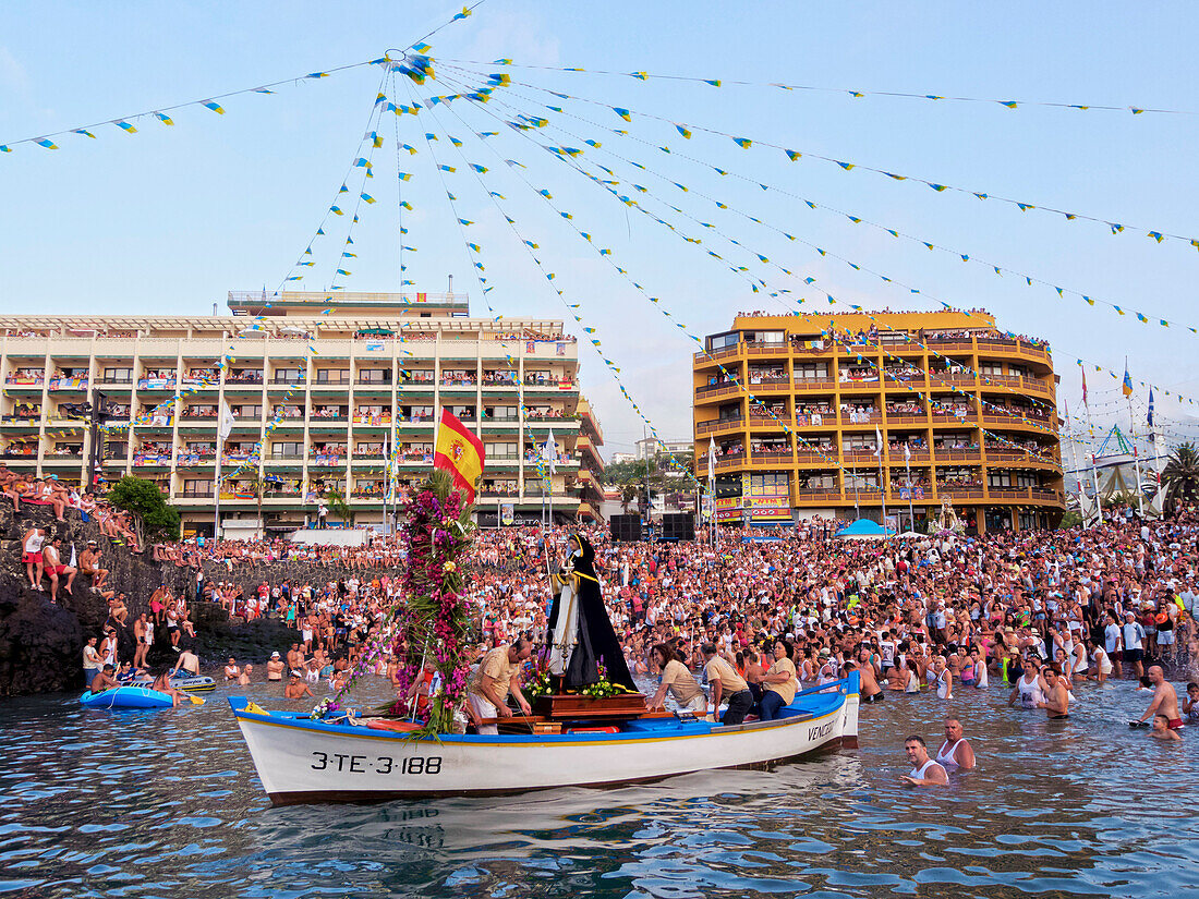 Embarcacion de la Virgen del Carmen, water procession, Puerto de la Cruz, Tenerife Island, Canary Islands, Spain, Atlantic, Europe