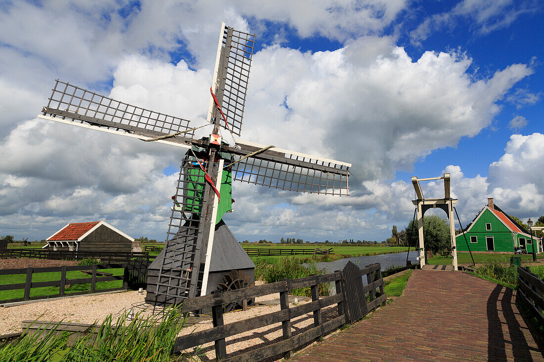 Windmill, Zaanse Schans Historical Village, Zaandam, North Holland, Netherlands, Europe