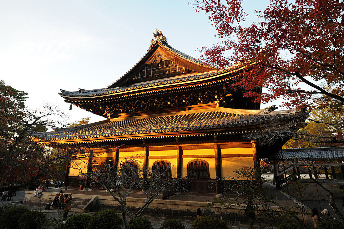 Nanzenji Temple, the head temple within the Rinzai sect of Japanese Zen Buddhism, Kyoto, Japan, Asia